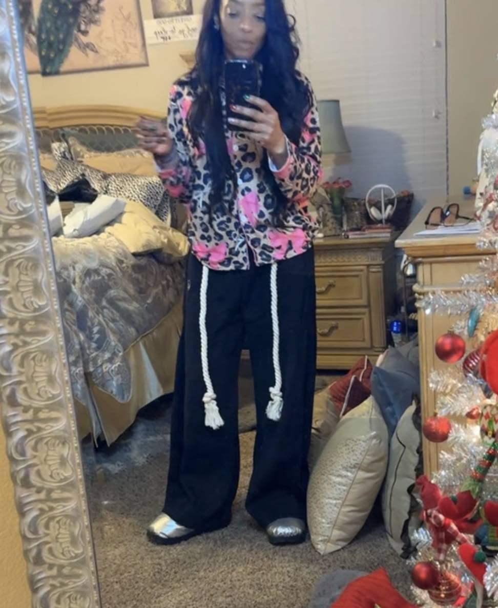 Item: Grey, S, Regular