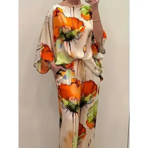 Women’s sweater and trousers, holiday casual loose-fit sweater and pants, printed two-piece set, medium-thickness fabric, suitable for spring, summer, and autumn clothing