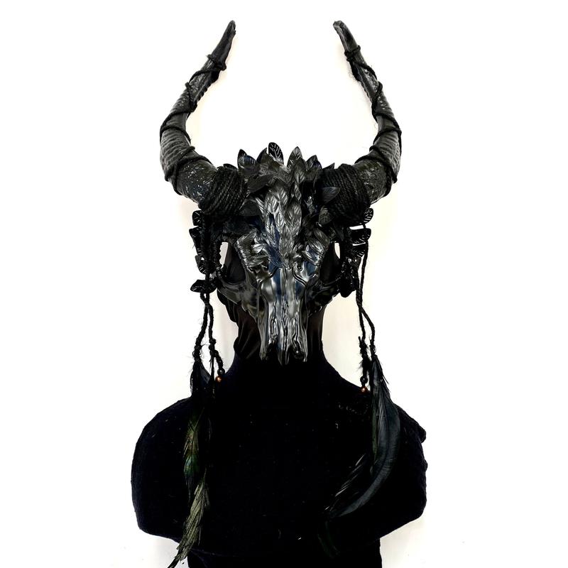 Krampus Ram Goat Demon with Horns Devil Halloween Masquerade Mask ...