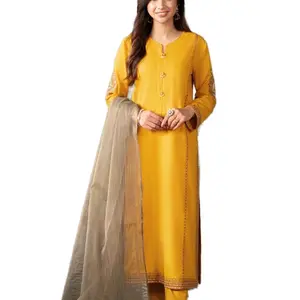 By Pcs: 3 Pcs Trouser: Cambric Dupatta: Organza Color: Yellow Fabric composition: 100% cotton…