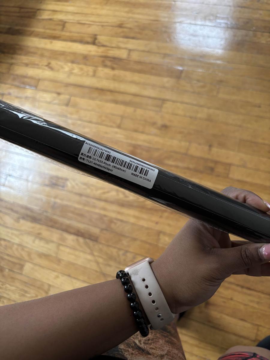 Item: Black And White, 15.7x23.6inch（40x60cm）