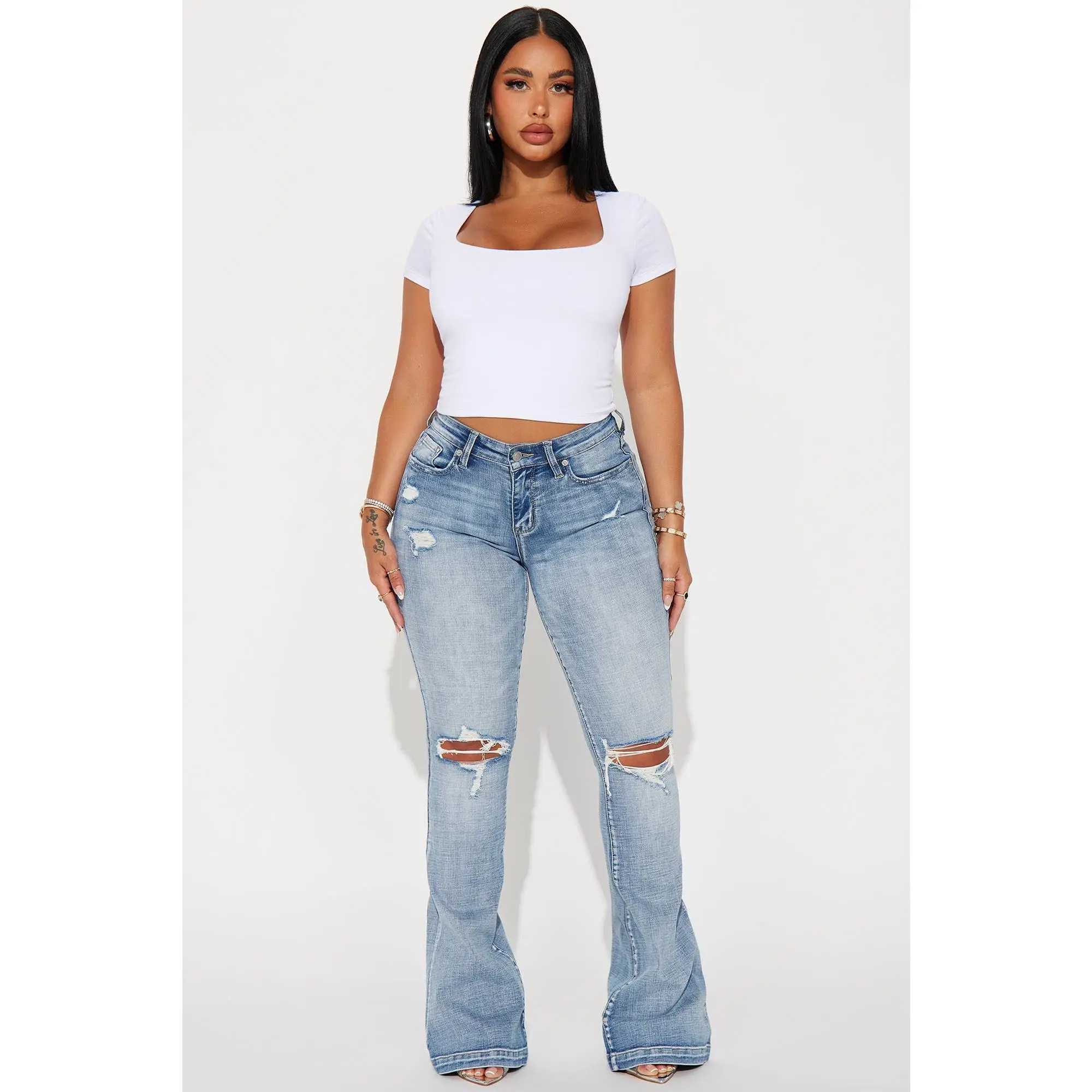 Key Figure Ripped Stretch Flare Jeans - Medium Wash