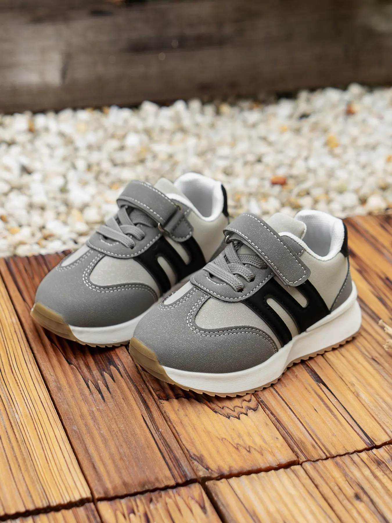 Kids Retro Casual Sneakers, Boys & Girls Soft Sole Non-Slip Hook & Loop Shoes, All-Match Athletic Shoes for Toddlers & Preschoolers Nonslip Trainers Preschool Footwear