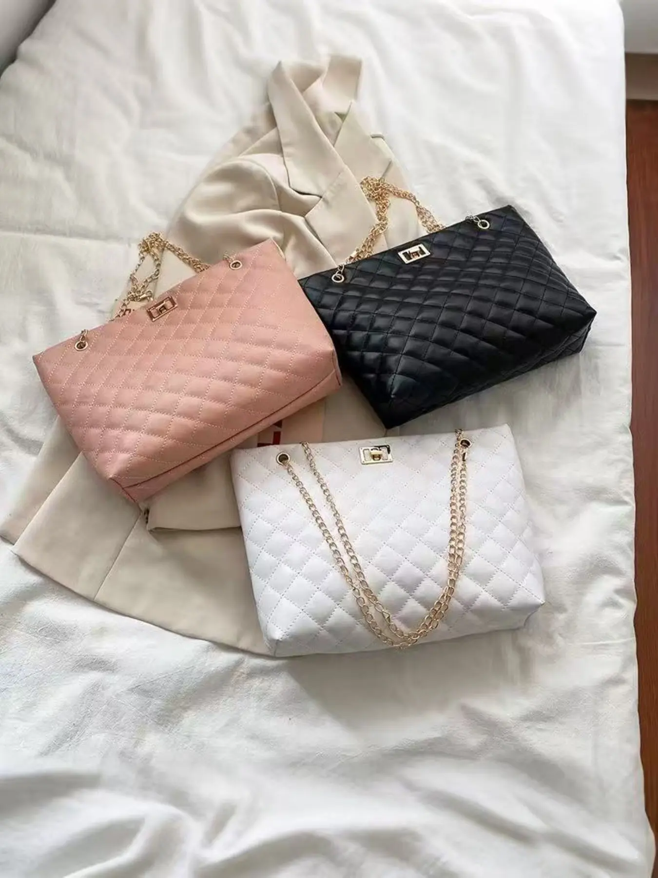 Elegant Women's Shoulder Bag, Large Capacity Quilted PU Leather Chic Chain Crossbody Bag with Metal Chain, Fashionable Bags, Fashionable Rhombus Design, Stylish Single Strap Backpack