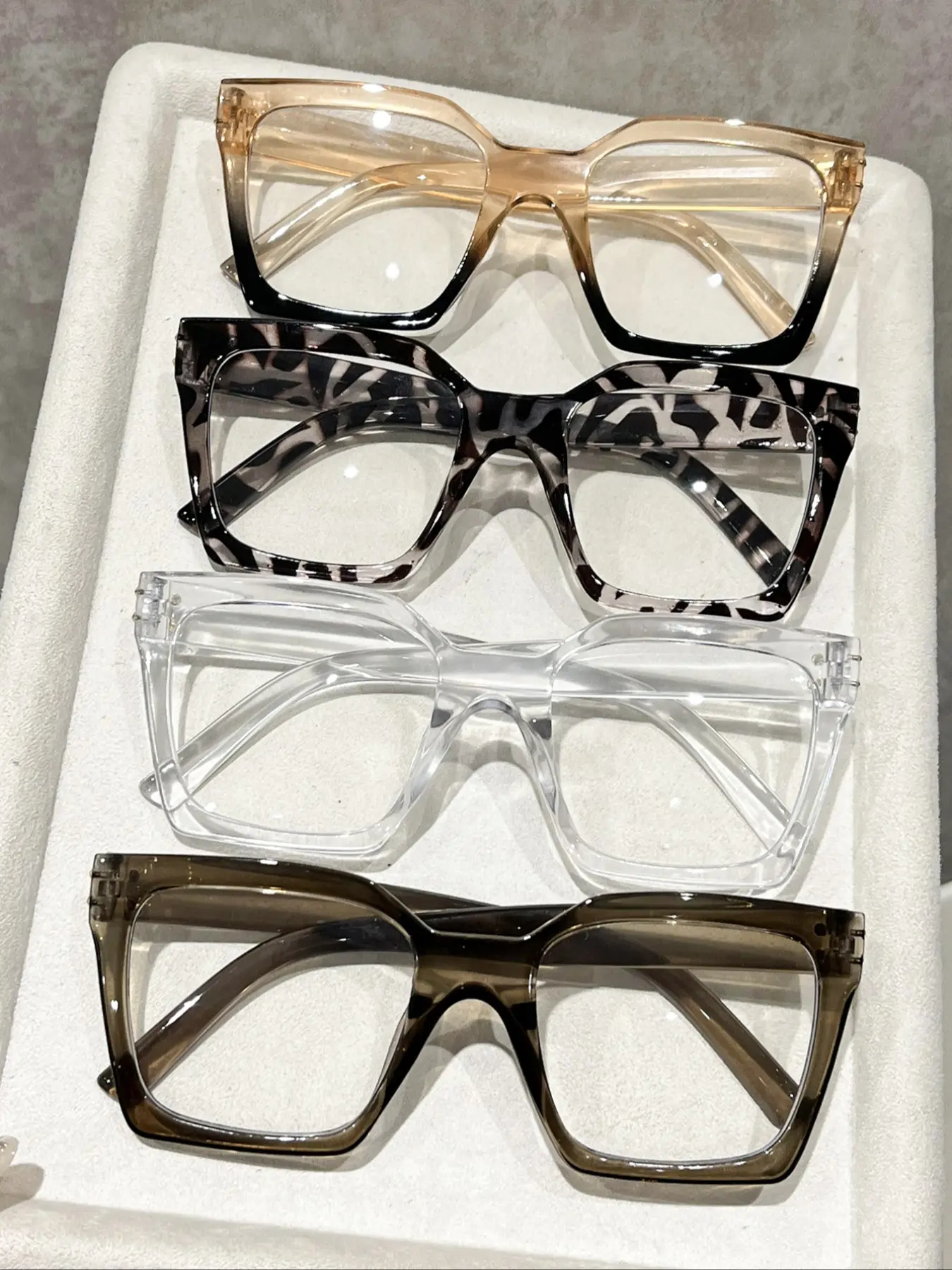 Square Cat Eye Vintage Glasses Blue Leopard Spot Frame Blue Leopard Round Glasses #4454716 | Zenni Optical main image 3