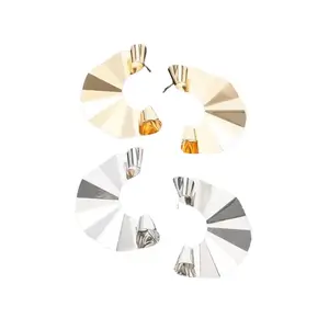 Curved Elegance Earrings