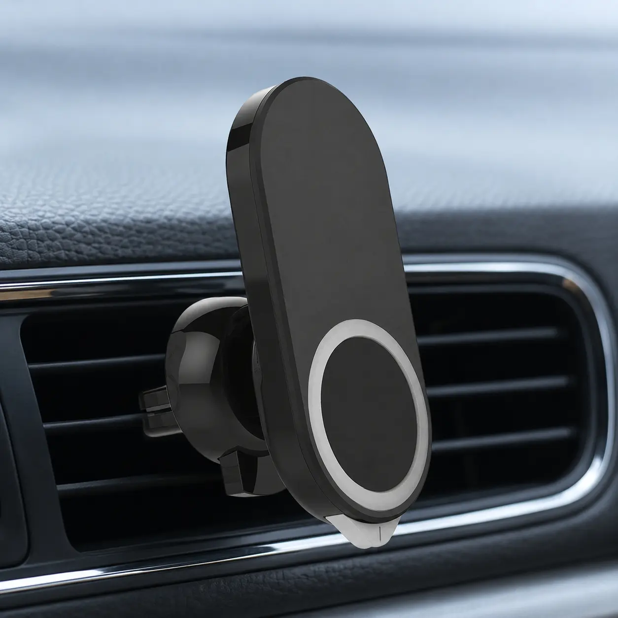 Essential Car Safety Kit: 3-in-1 Magnetic Phone Mount, Emergency Window Breaker & Seatbelt Cutter, Anti-Slip Vent Clip. Perfect for Road Trips & Family Vehicles.