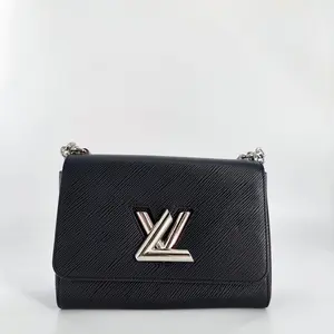 Pre-owned Louis Vuitton epi Shoulder Bags Twist Shoulder Bag MM Black Pink BF00243