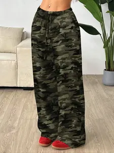 【Plus Size】 Camo Print Trousers, Casual Street Comfy Elastic Waist Pants for Daily Wear, Women's Bottoms for All Seasons, Casual Streetwear Pants