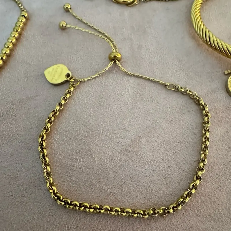 Adjustable Bangle Micro Rolo