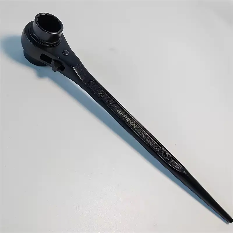 Scaffold Podger Ratchet Spanner Ratchet Wrench Double Ratchet Multifunctional Socket Wrench Site Ratcheting Tools Long Handle Bar Hammer for Construction Works (24-30mm)