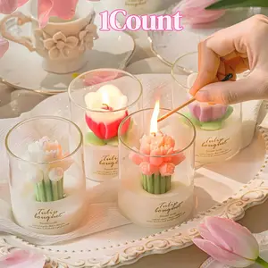 Valentine's Day Floral Scented Candle, Handmade Flower Design Soy Wax Candle, Home Decor Aromatherapy Candle, Illuminated Candles, Home Fragrance Gift for Friends and Family, Romantic Candle Gift