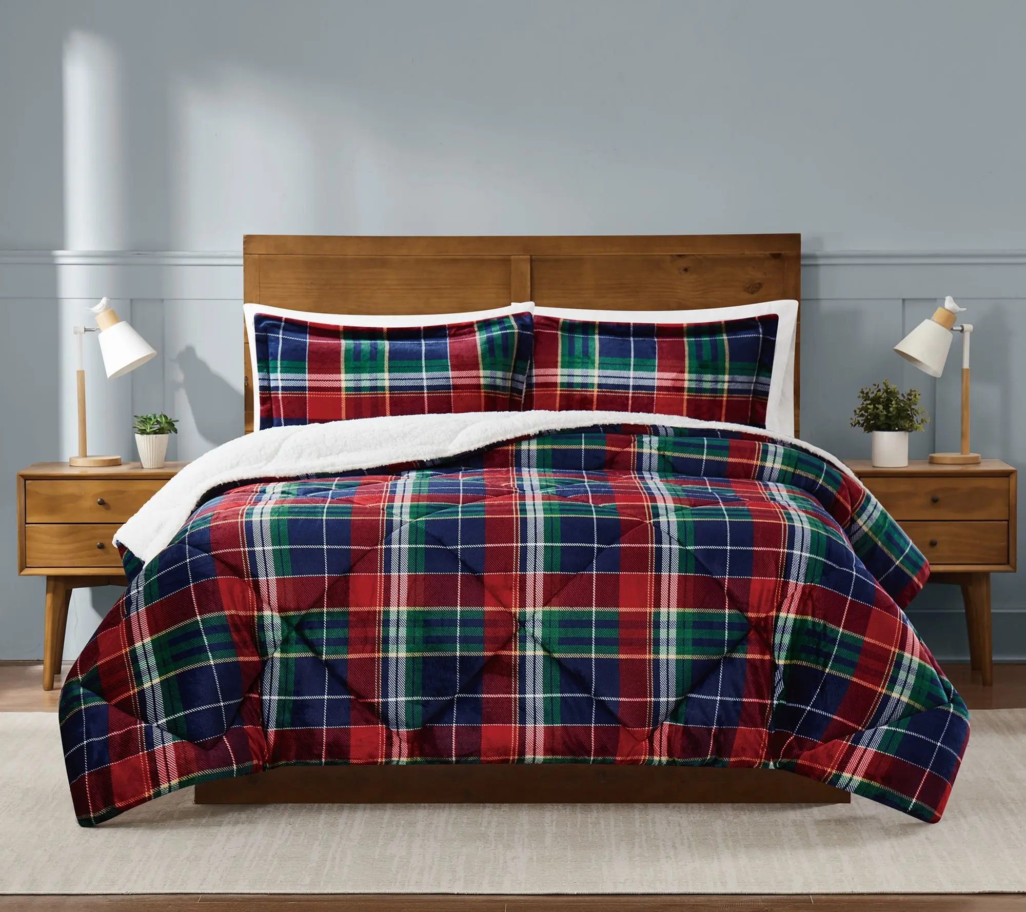Truly Soft Cuddle Warmth Ivan Plaid King Comforter Set