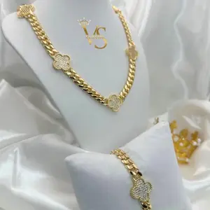 Valdes Luxury Monaco Chain & Bracelet Set Gold Plated 14K with Flower Zirconia Design