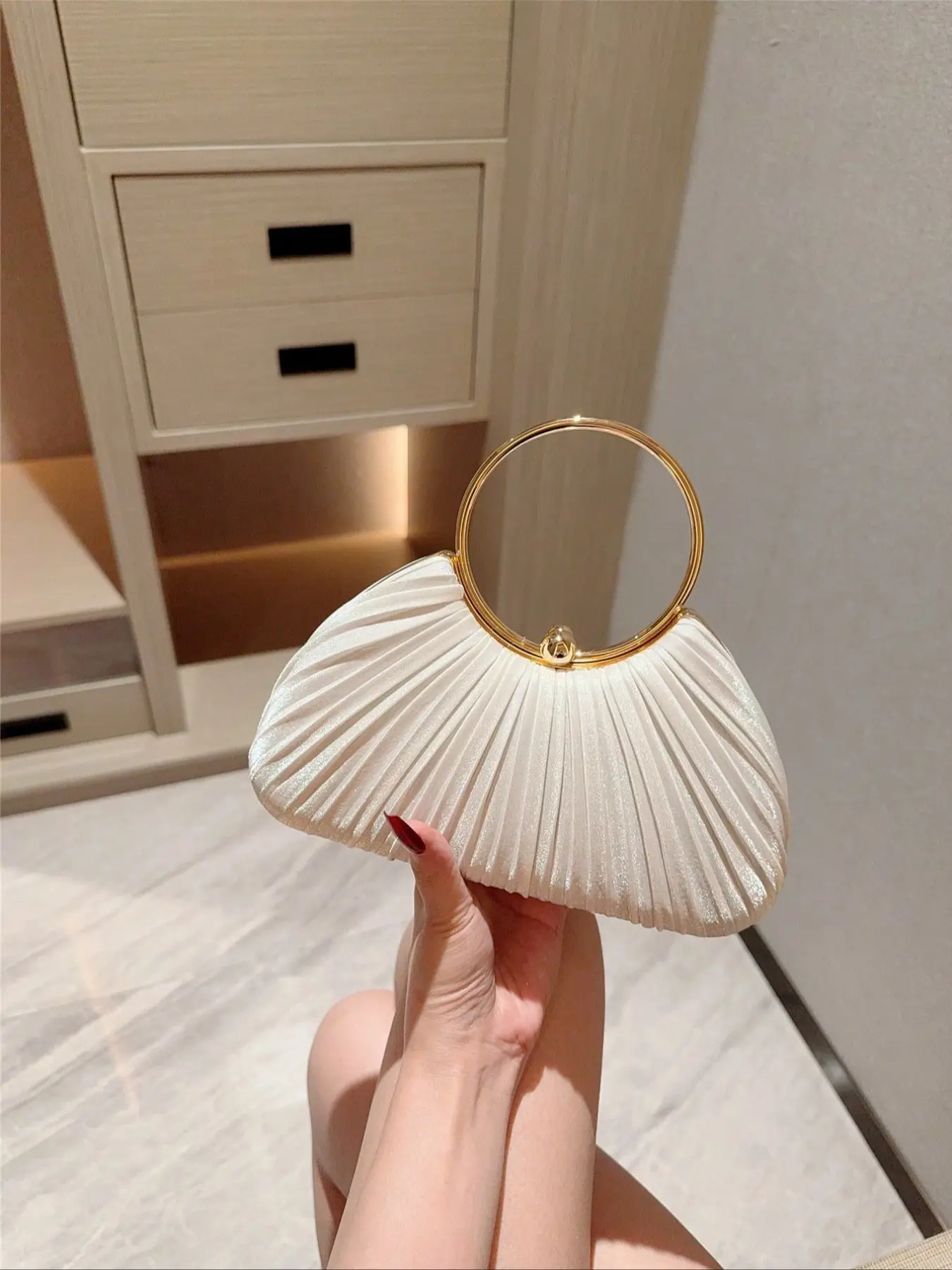 Women's Elegant Pleated Box-Shaped Party Clutch, Luxury Glitter Handbag, Charming Formal Dress Purse, Half Moon Purse, Perfect for Dates, Galas, Birthdays, Evenings, Elegant Fashion Handbag, Elegant Bags