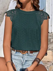 Women's Plain Knit Hollow Out Lace Back Fitted Crop Top, Elegant Casual Open Back Top for Daily Outdoor Wear, Ladies Clothes for Summer, Shirts, Blouse, Womenswear