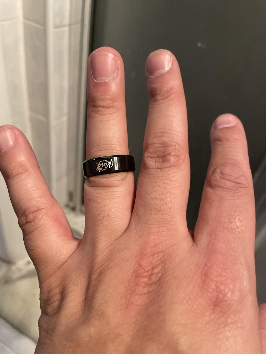 Item: Men's, Number 12