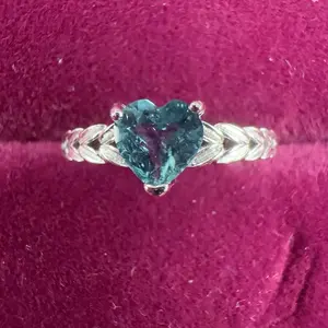 <PingEast jewelry > 925 Sterling Silver Heart-Shaped Wheat-Style Band Ring with 5x6mm Natural Paraíba Blue Tourmaline, Comes with Certificate