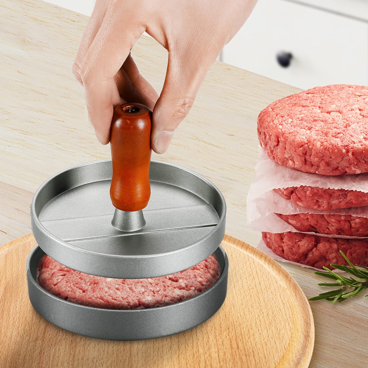 Single Non-Stick Burger Press Patty Maker - Smooth, Lightweight, Sturdy Kitchenware Utensil for Outdoor Grill, Backyard Barbecue, Griddle Cooking, Handheld Labor-Saving Meat Shaper for Uniform Thickness Beef, Cheese, Veggie Patties, Grill‑Ready Tool