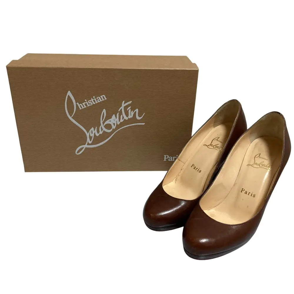 Pre-owned christian louboutin Calfskin Small Leather Goods Leather Chunky Heel Pumps