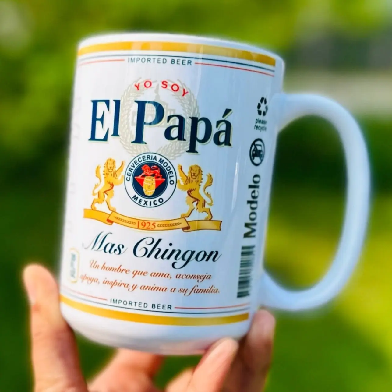 Custom El Papá Mas Chingon El Mamá Mas Chingona Coffee Mug, Modelo Especial Beer Style Cup for Father’s Day Mothers Day, Gift for Latino, Mexican Gift for Him/Her, Reusable Washable Ceramic Drinkware 11oz 15oz