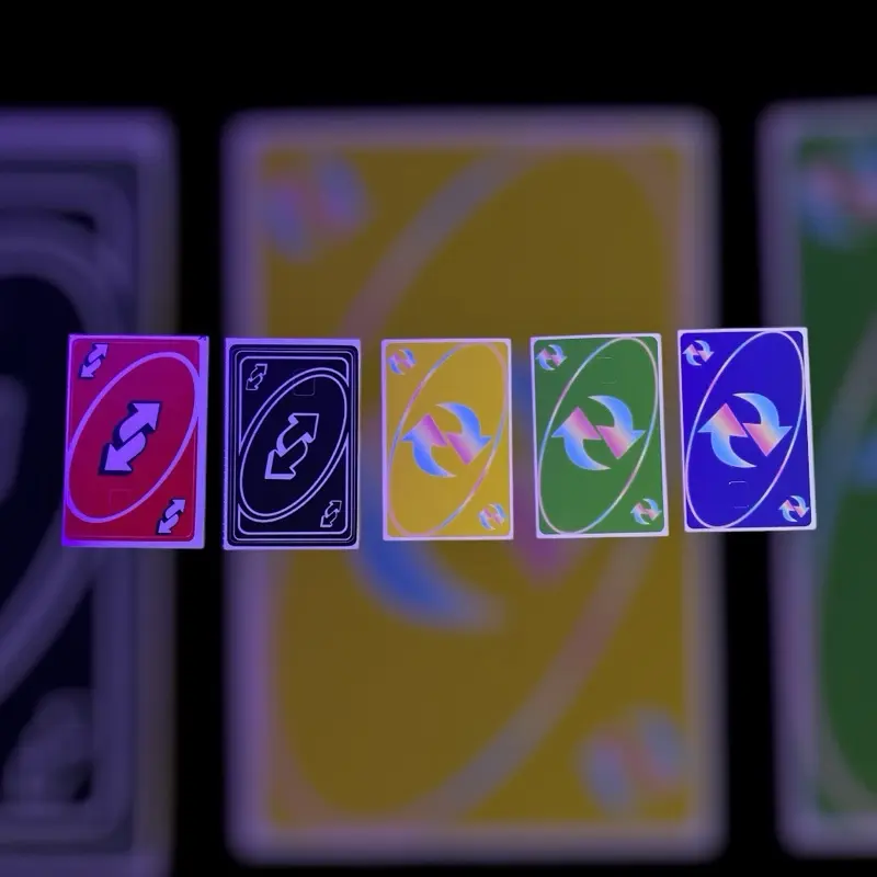 “Uno” Reverse color skin card