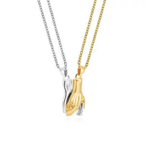 Retro Simple Personality Niche Creative Magnetic Hand-in-Hand Couple Necklace Punk Hip-hop Fashion Street Style Clavicle Chain Valentine's Day Gift