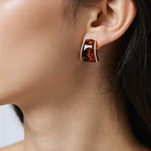 Trendy 2026 Tortoise Shell C Hoop Earrings for Women Gold Crystal Accent Vintage Minimalist Jewelry Everyday Wear Party Accessory Birthday Gift for Her Boho Chic Statement Earrings Fashion Accessory for Date Night Work Outfit Bridesmaid Gift