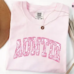 Comfort Colors Pink Toile Auntie Tshirt, Retro Auntie TShirts, Mothers Day Gift For New Aunt TShirt, Pregnancy Reveal Gift Sister Tee