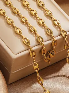 Stainless Steel Pig Nose Necklace, Fashionable Versatile Elegant Light Luxury, Stylish Accessory for All Occasions