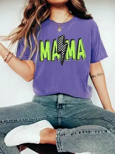 Comfort Colors Neon Lightning Bolt Mama T-Shirt – Trendy Streetswear Top For Womenswear Summer