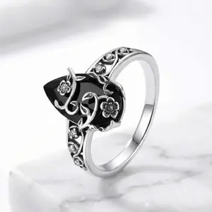Mother's Day Gift Ring for Women, Retro Flower 925 Sterling Silver Band Embedded Synthetic Obsidian & Lab Grown Black Diamond, Healing Energy Crystal Elegant Jewelry, Perfect Birthday Holiday Accessory Comes with Premium Gift Box