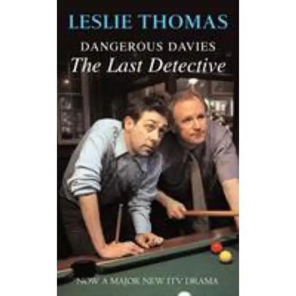 USED-Dangerous Davies, Last Detective by Leslie Thomas (Paperback)