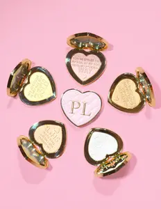 P.Louise Skin Bling Baked Highlighter Powder P.Louise Skin Bling Baked Highlighter Powder