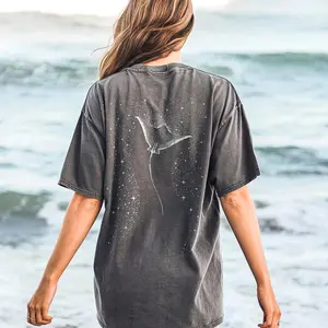 Comfort Colors Vintage Manta Ray T-shirt, Trendy Stingray T-shirt For Ocean Lover, Coconut Girl T-shirt, Sea Life Tee, Marine Biologist Gifts, Diving