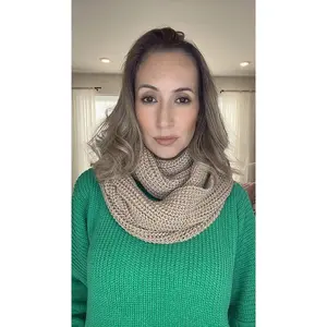 Woman Thick Cable Knit  Infinity Circle Loop Scarf