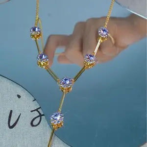 LisiZen Y-Shaped Necklace for Women, Chic Minimalist Design, Elegant Fashion Statement Collarbone Chain Jewelry Sparkling Zircon Pendant Crystal Accents DZXL3657