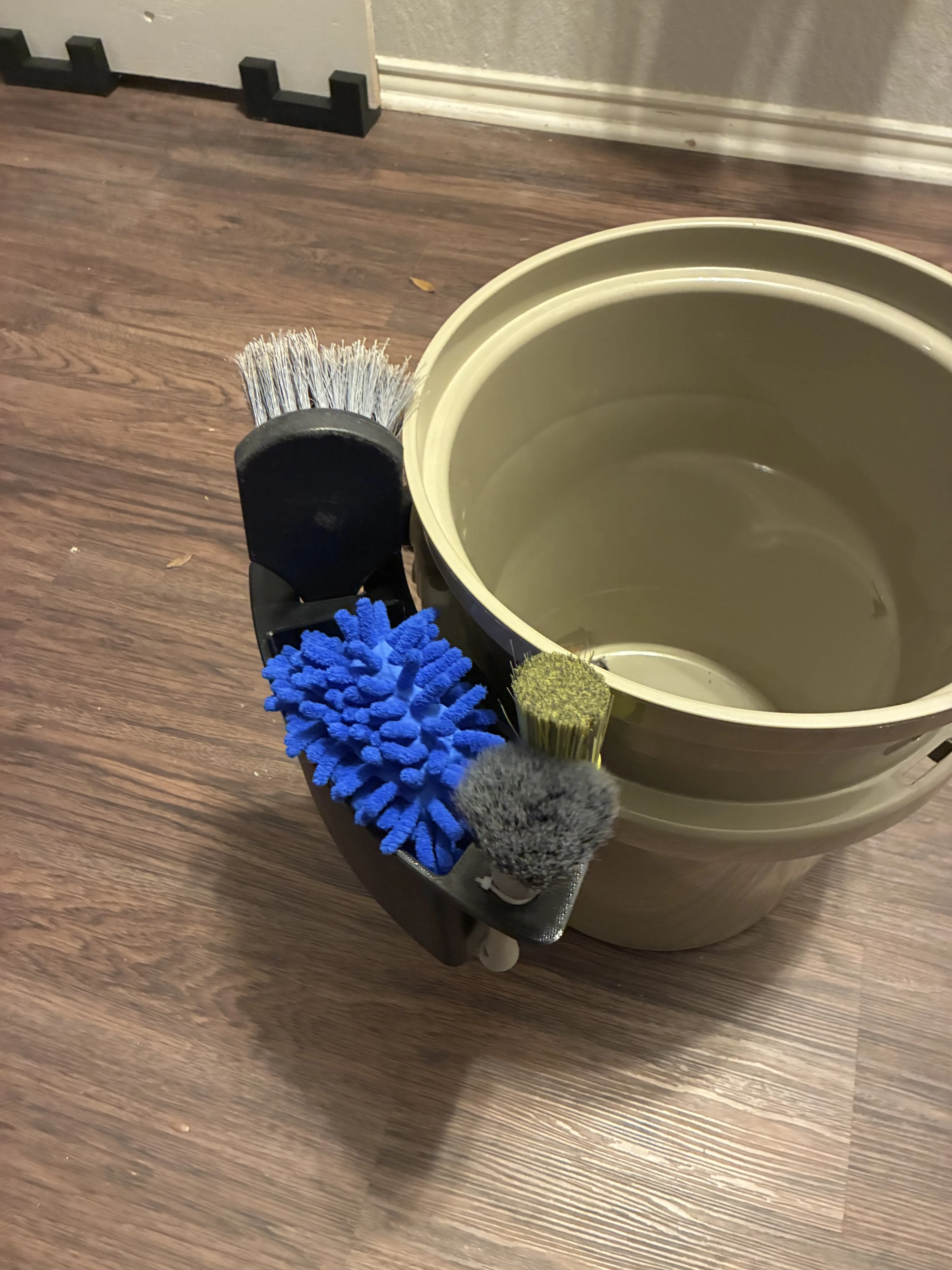 YETI LoadOut Bucket Detailing Mount | 3D Printed Brush & Tool Holder | Made in USA