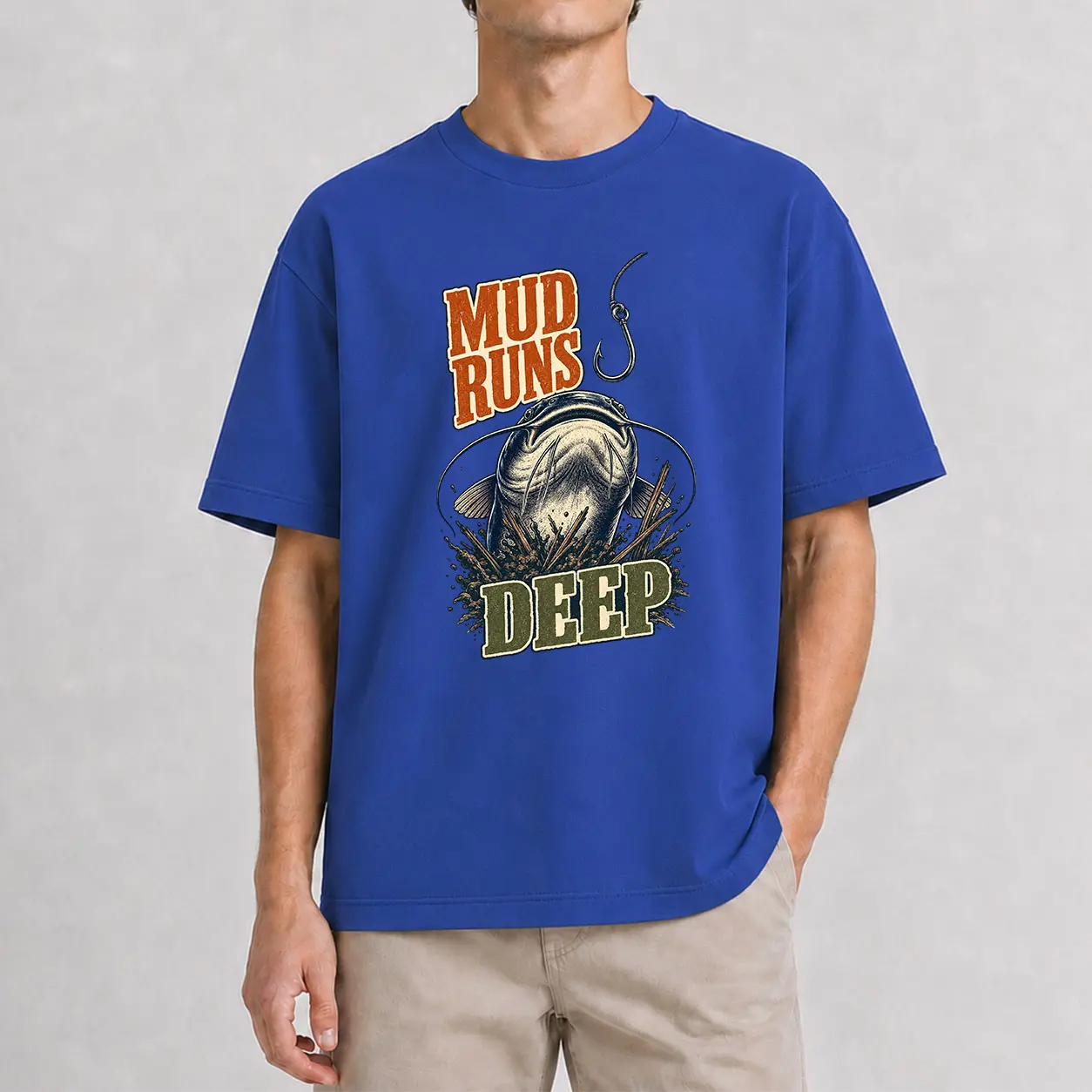 XTAUTO Menswear Short-Sleeve Casual T-Shirt - Unisex 220G Cotton Crew Neck Top, Vintage Mud Bottom Catfish Hook Graphic, Freshwater Angler Apparel, Fishing Gift
