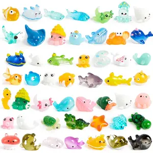 50 Pcs Mini Ocean Resin Animals Figures, Mini Sea Animals Figurines for Aquarium Ornaments Decorations, Cute Garden Accessories, Slime Charms for Crafts, DIY Miniature Scenes