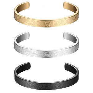 OIDEA Unisex C-Shaped Adjustable Cuff Bracelet - Gold Hypoallergenic Costume Jewelry, Ayatul Kursi Arabic Calligraphy, Open Fit, Ideal for Eid Gifting, Unisex Bracelet