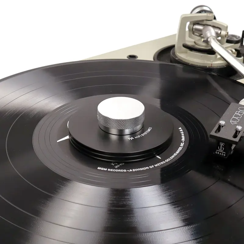 Turntable Lab All-Steel Record Clamp Stabilizer - Dial-Tight Grip, Vibration Dampening, Dust Cover Compatibility, Lightweight Low-Profile Design, Record Label Protection, Sound Quality Improvement for Hi-Fi Users