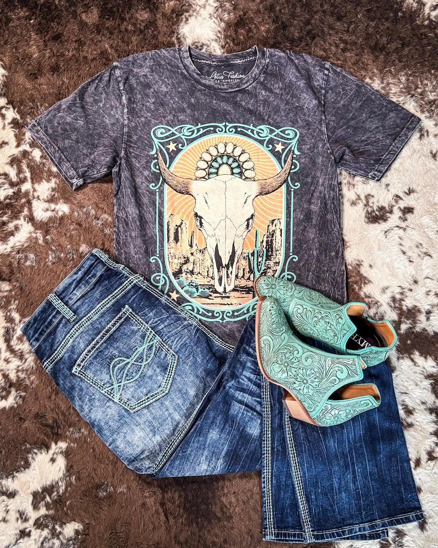 Bronco Western Supply Co. Women's Cotton Denim Casual T-Shirt - Western Cow Skull Graphic, Vintage Black Top