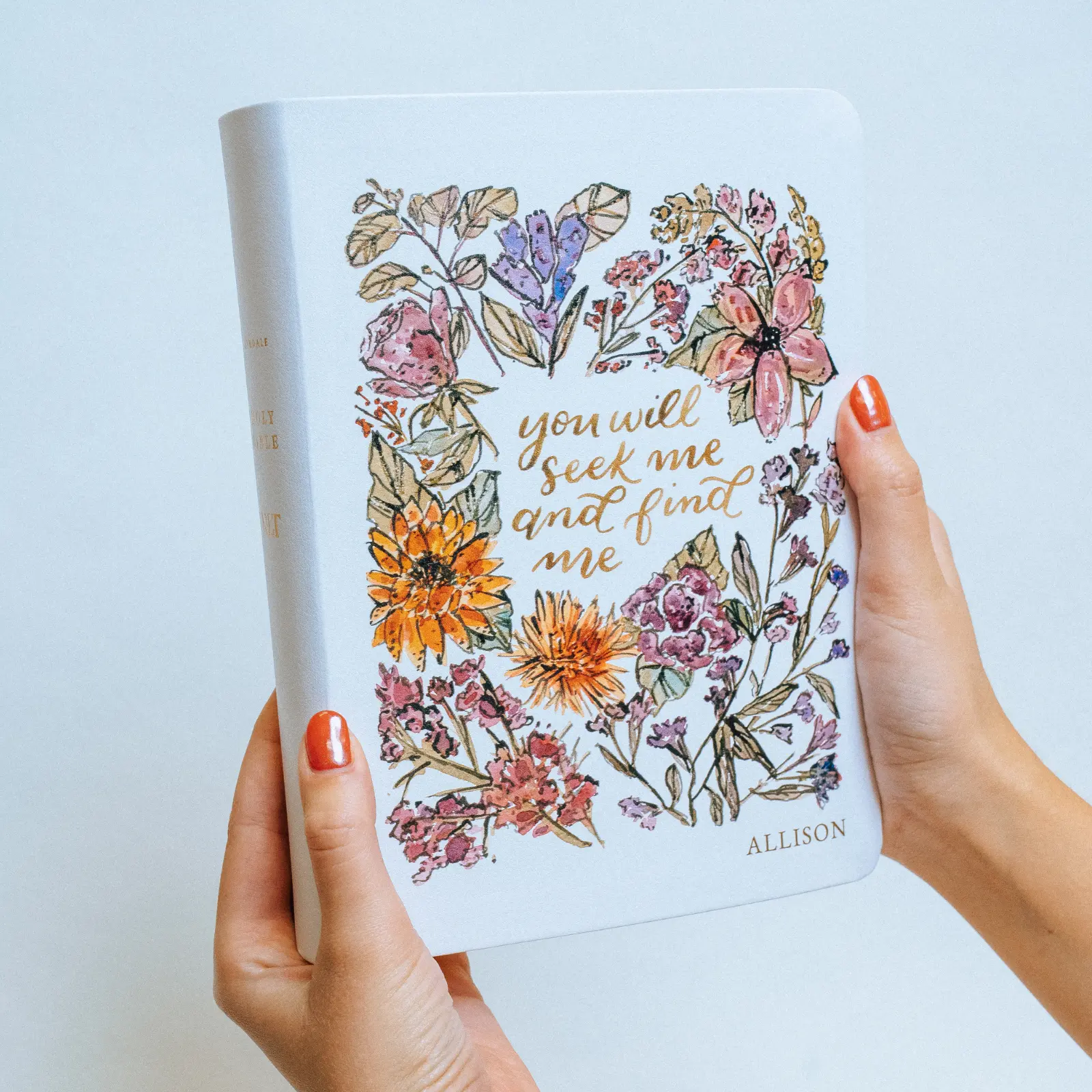 Bible Lettering Notetaking Bible - ESV or NLT Translations, Hand Drawn Design for Journaling Bible, Customizable Design