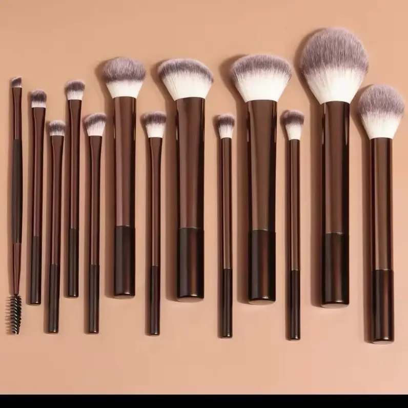 Exclusive Precision Makeup Brush Set Huda Dupe Brush Set 15-Piece High-Quality Synthetic Bristles for Flawless Application