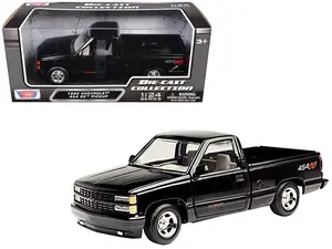 1992 Chevrolet 454 SS Pickup Truck Black 1/24 Diecast Model Car by Motormax