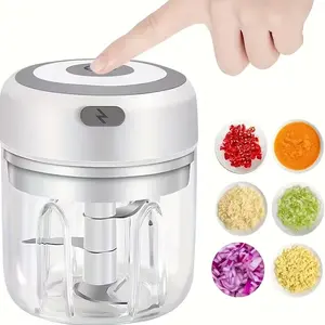 Electric Garlic Chopper, USB Rechargeable Mini Portable Vegetable Chopper, Garlic Grinder Masher, Wireless Food Processor for Ginger, Chili, Fruit, Meat, Household Appliances Cordless Cutting