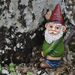1Pcs Classic Resin Gnome Statue – Funny Dwarf Figurine, Perfect for Garden, Patio, Yard, Bonsai, Desktop & Home Decor – Great for Halloween & Christmas
