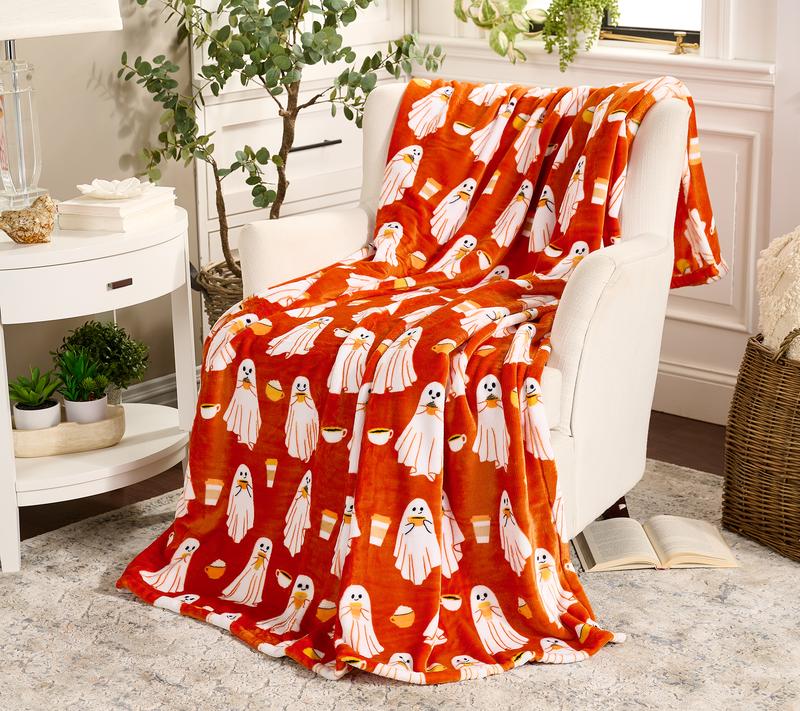 Hay & Harvest 60x80 Halloween Plush Printed Throw