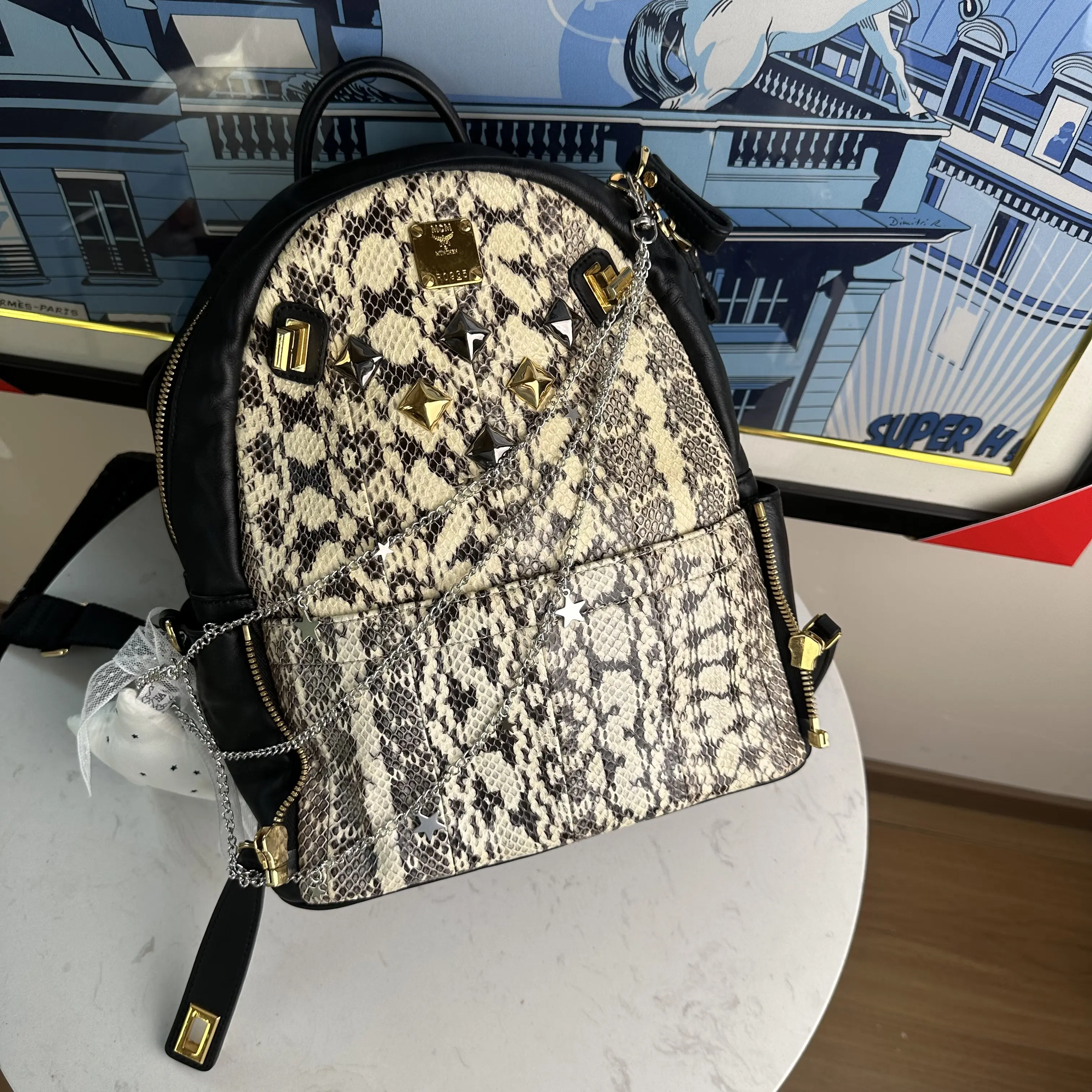 Pre-owned MCM Snakeskin Paneled Aesthetic Embellished Fashionable Handbag Shoulder Bag with Gold Silver Studs a107, Aesthetic Shoulder Bag
